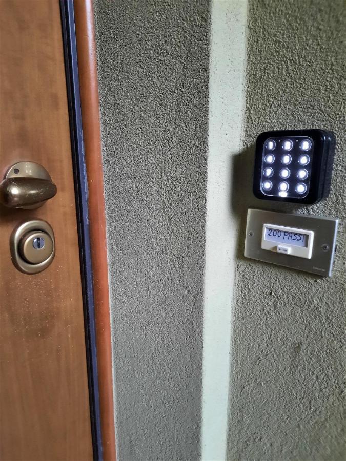 200 Passi Apartment Cannero Riviera Bagian luar foto
